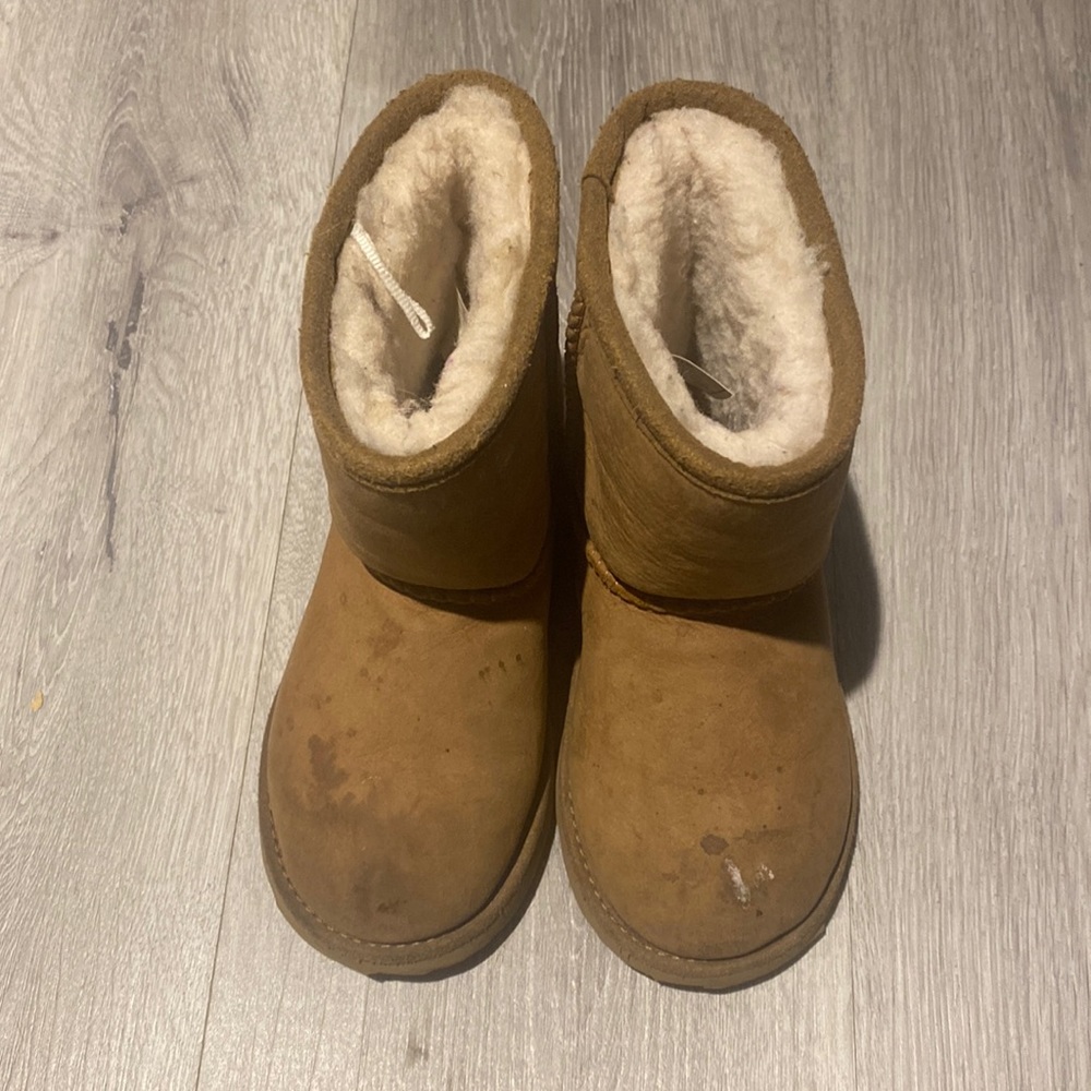 Ugg boots size 9